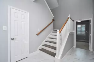 1016 Studer St, Houston, TX 77007 - Photo 8