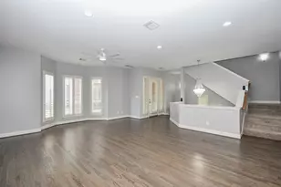 1016 Studer St, Houston, TX 77007 - Photo 12