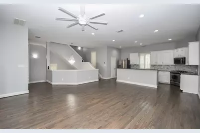 1016 Studer Street, Houston, TX 77007 - Photo 10