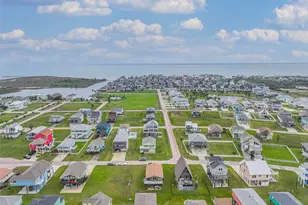 23001 Fresca St, Galveston, TX 77554 - Photo 2