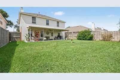1719 Manor Drive, Baytown, TX 77521 - Photo 22