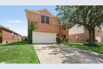 1719 Manor Drive, Baytown, TX 77521 - Photo 2