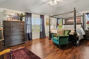 1719 Manor Dr, Baytown, TX 77521 - Photo 12