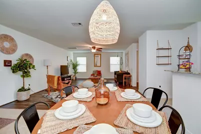 6807 Alum Rock Lane, Houston, TX 77048 - Photo 8