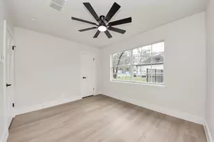 26206 Maplewood Dr, Spring, TX 77386 - Photo 34