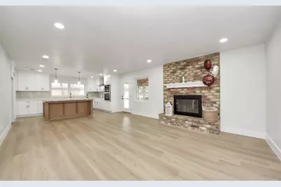 26206 Maplewood Drive, Spring, TX 77386 - Photo 14