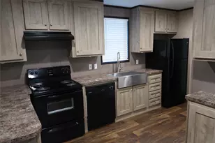 16338 Crockett Bend Dr, Conroe, TX 77303 - Photo 10