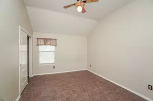 415 S Sterling Heights Ln, Houston, TX 77094 - Photo 26