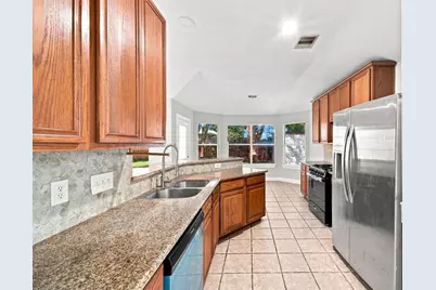 318 Magnolia Estates Drive, League City, TX 77573 - Photo 12