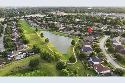 318 Magnolia Estates Drive, League City, TX 77573 - Photo 32