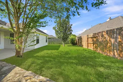 318 Magnolia Estates Drive, League City, TX 77573 - Photo 30