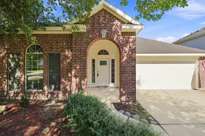 318 Magnolia Estates Drive, League City, TX 77573 - Photo 4