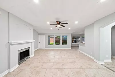 318 Magnolia Estates Drive, League City, TX 77573 - Photo 8