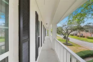 15827 Foxgate Rd, Houston, TX 77079 - Photo 26
