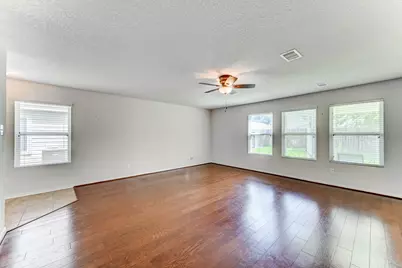 8010 Pickling Lane, Baytown, TX 77521 - Photo 8