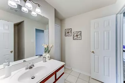 8010 Pickling Lane, Baytown, TX 77521 - Photo 12