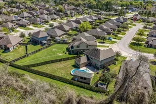 1827 Basin Trl, Brenham, TX 77833 - Photo 40