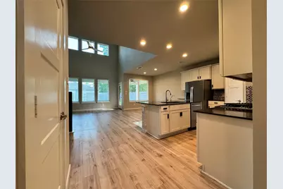 10213 Prairie Creek Lane, Conroe, TX 77384 - Photo 2