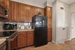 2211 S Braeswood Blvd, Houston, TX 77030 - Photo 22