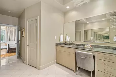 1110 Autrey Street #A, Houston, TX 77006 - Photo 20
