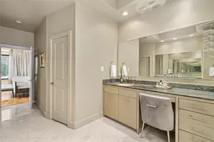 1110 Autrey St, Houston, TX 77006 - Photo 20