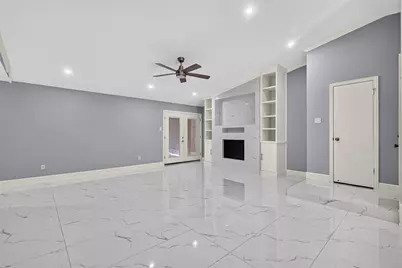6323 Dawnridge Drive, Houston, TX 77035 - Photo 10