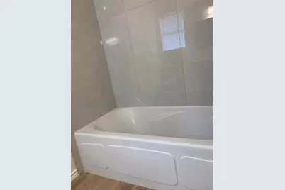 1808 Leissner Street, Bay City, TX 77414 - Photo 8