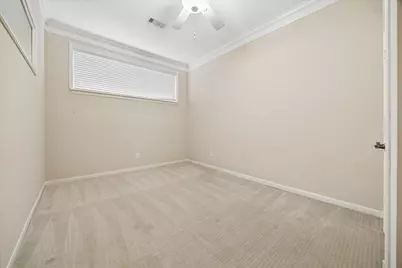 9694 Longmont Drive, Houston, TX 77063 - Photo 26