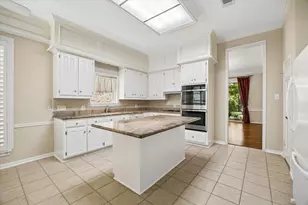 9694 Longmont Dr, Houston, TX 77063 - Photo 14