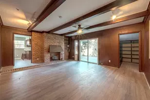7810 Locke Ln, Houston, TX 77063 - Photo 10
