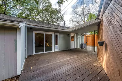 7810 Locke Lane, Houston, TX 77063 - Photo 4