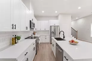 4354 Clover St, Houston, TX 77051 - Photo 8