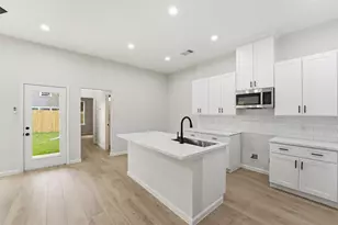 4354 Clover St, Houston, TX 77051 - Photo 10