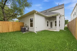 4354 Clover St, Houston, TX 77051 - Photo 24