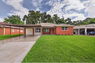 206 Mockingbird Lane, Pasadena, TX 77502 - Photo 2