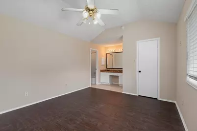 6022 Sean Court, Humble, TX 77346 - Photo 10