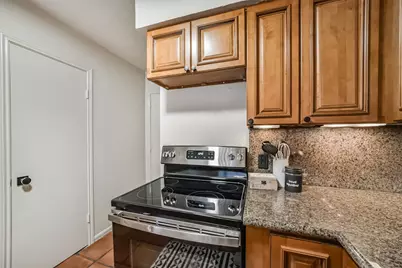 1914 Augusta Drive #1, Houston, TX 77057 - Photo 20
