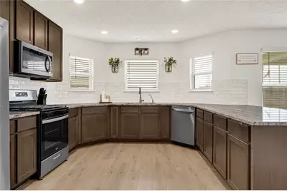 5510 Blackbird Lane Lane, Hitchcock, TX 77563 - Photo 8