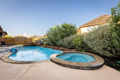 6110 Chapel Falls Lane, Fulshear, TX 77441 - Photo 2