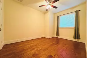 8812 Ashbloom Ln, Houston, TX 77080 - Photo 16