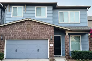 8812 Ashbloom Ln, Houston, TX 77080 - Photo 1