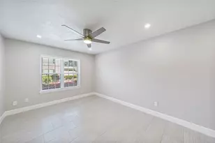 845 Augusta Dr, Houston, TX 77057 - Photo 4