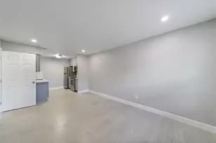 845 Augusta Dr, Houston, TX 77057 - Photo 10