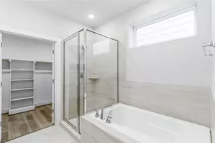 1250 N Post Oak Rd, Houston, TX 77055 - Photo 16