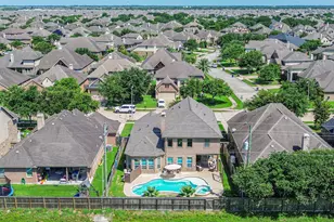 603 Kirkham Ln, League City, TX 77573 - Photo 4