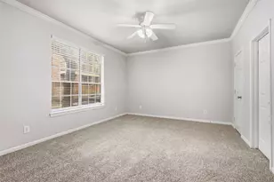 2255 Braeswood Park Dr, Houston, TX 77030 - Photo 28
