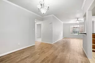 2255 Braeswood Park Dr, Houston, TX 77030 - Photo 18