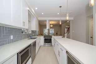 2339 Bent River Dr, Sugar Land, TX 77479 - Photo 12