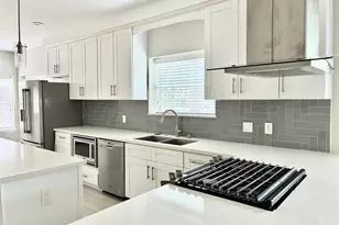 2339 Bent River Dr, Sugar Land, TX 77479 - Photo 20