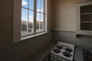 1902 Church St, Galveston, TX 77550 - Photo 16